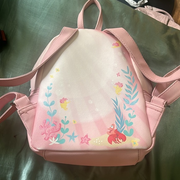 Miniature backpack - Picture 2 of 2